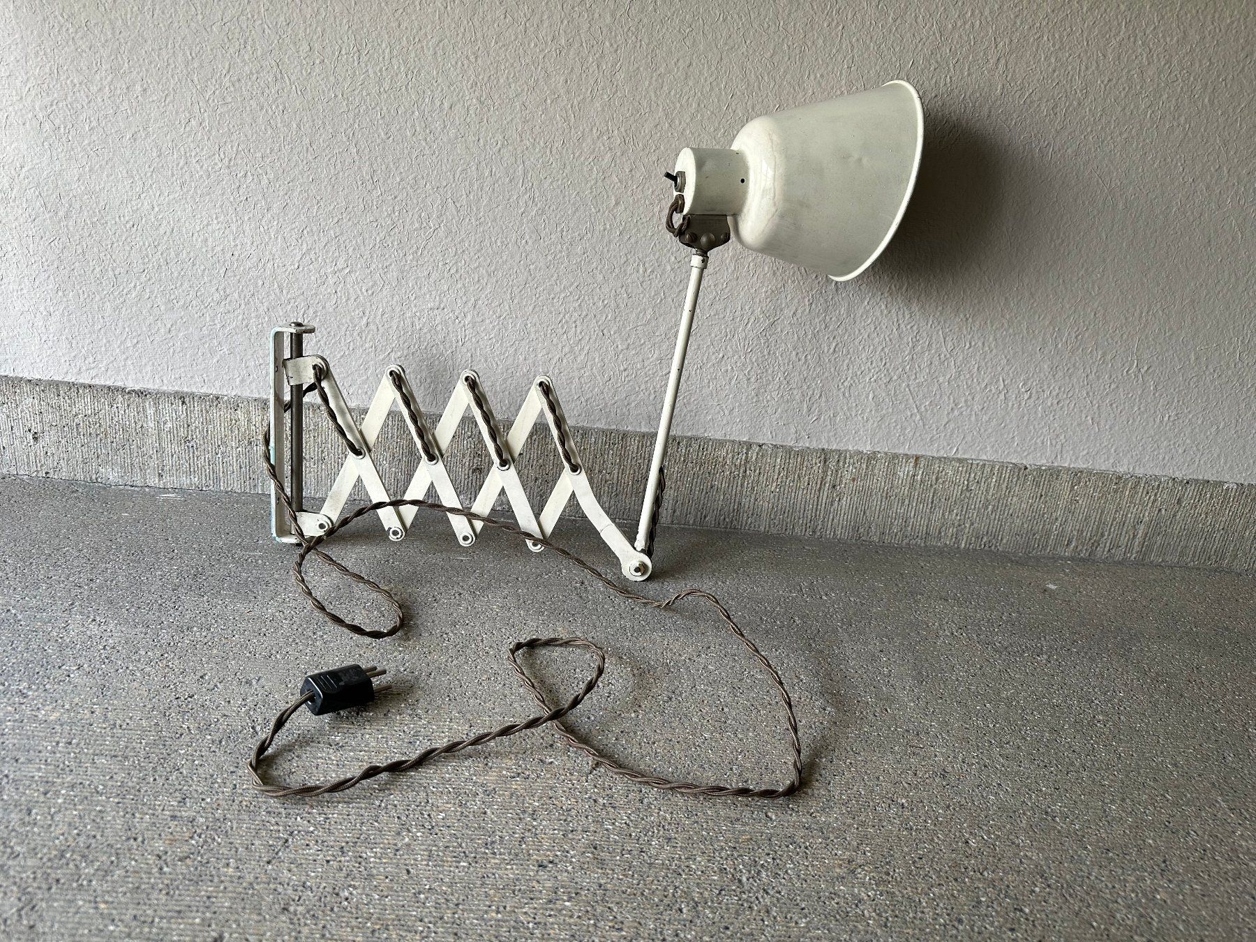 Lampes: Vintage Scheren-Wandlampe – D'occasion à Zürich par hanvil100 1