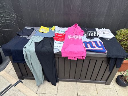 Sport Paket Grösse S mit Superdry Hoodie und Sportleggins