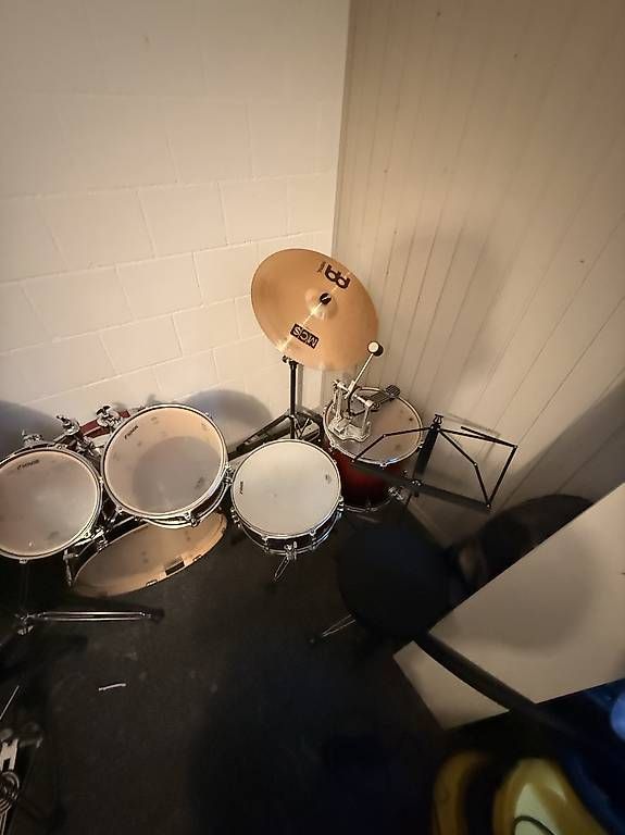 Strumenti musicali: Schlagzeug – Usato da Studen BE venduto da sch_wnw8 1