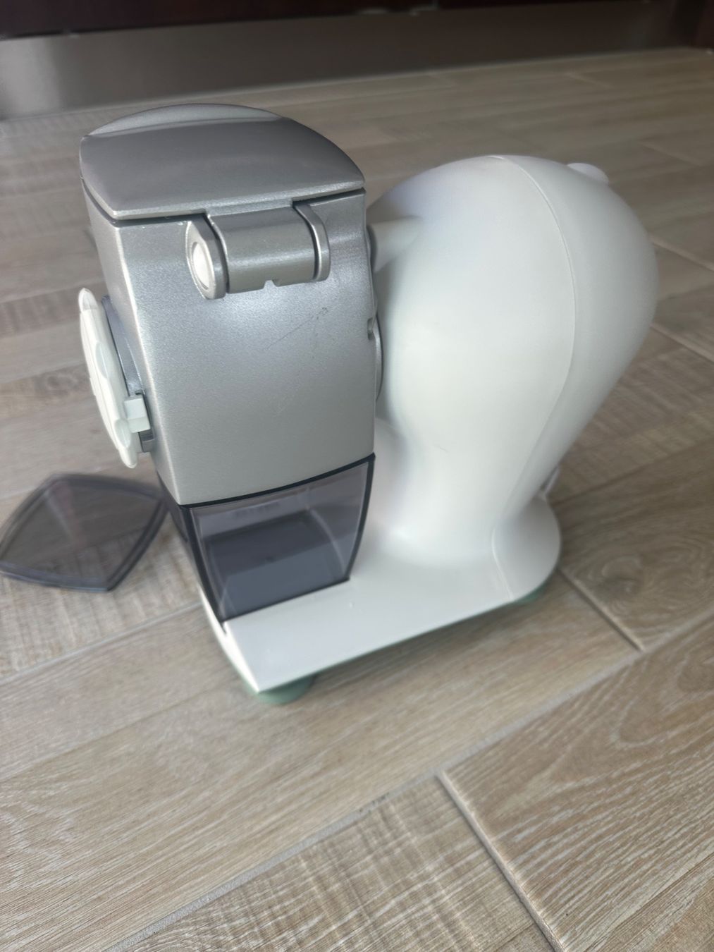 Appareils de cuisine: Râpe électrique IMETEC 7480 – D'occasion à Gampelen par Gflocon 1