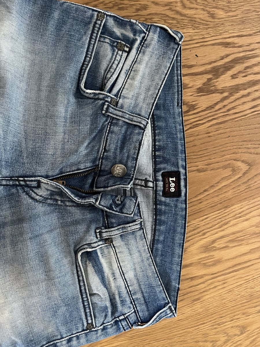 Lee Jeans: Lee Jeans hellblau Grösse 27 31 ￼ – Gebraucht aus Zürich von car_cr6w 2