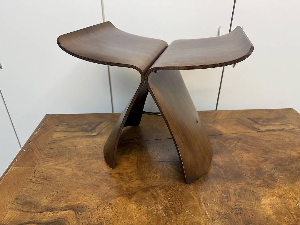 Sgabelli: Original Butterfly Stool  Japan / Tendo Mokko – Usato da Winterthur venduto da Goldeneye7
