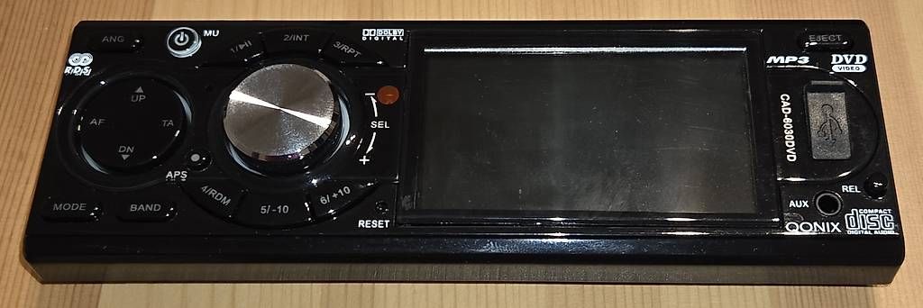 Radios: Qonix CAD-4000DVD Auto Radio – Gebraucht aus Lenzburg von Djroc 2