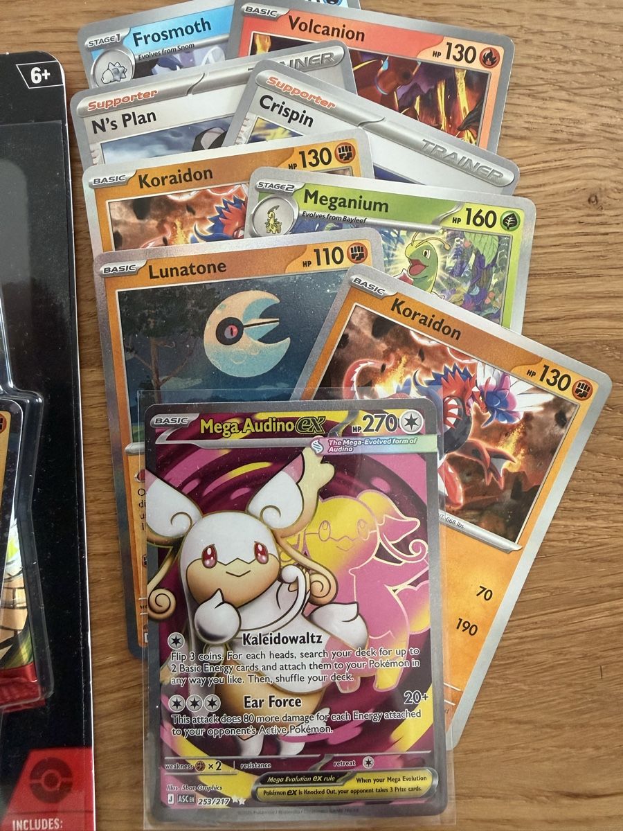 Pokémon Sammelbilder & Trading cards: 4 Blister, 3 Booster und einige Karten – Neu (gemäss Beschreibung) aus Amriswil von sim_nlb6 5