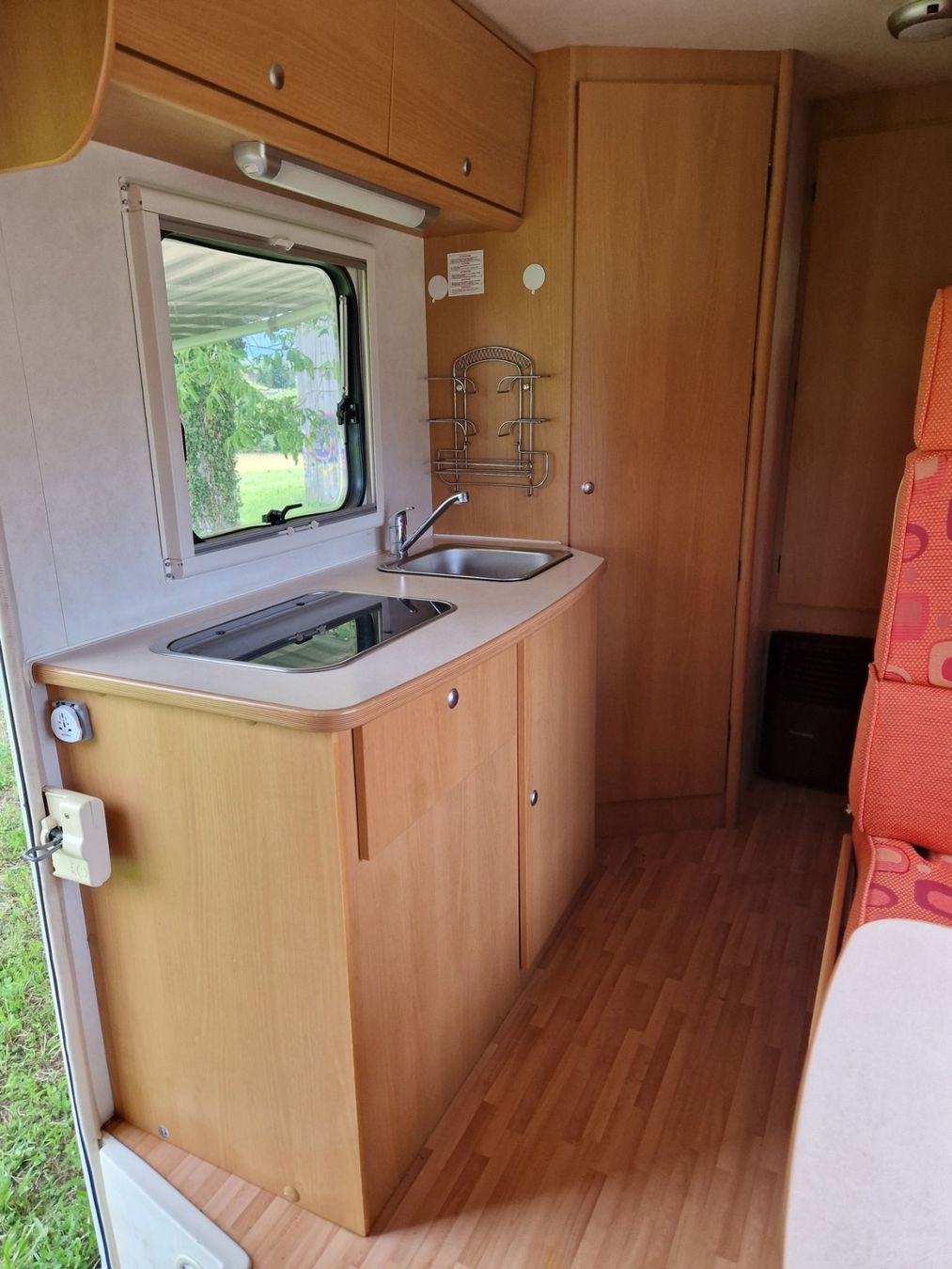 Rimor Veicoli da campeggio: RIMOR Ford Transit XGO Dynamic Light Original 41000 km – Usato da Stein AG venduto da Euroeddi 5