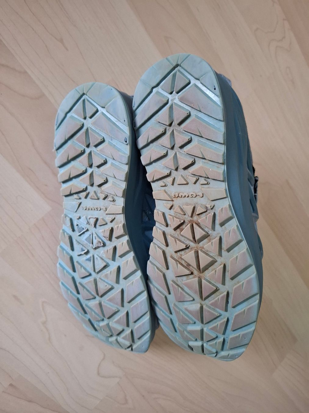 Schuhe für Mädchen: Lowa Trekkingschuhe – Gebraucht aus Oberburg von Marbei 1