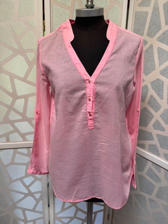 Pink summer blouse with button details. S