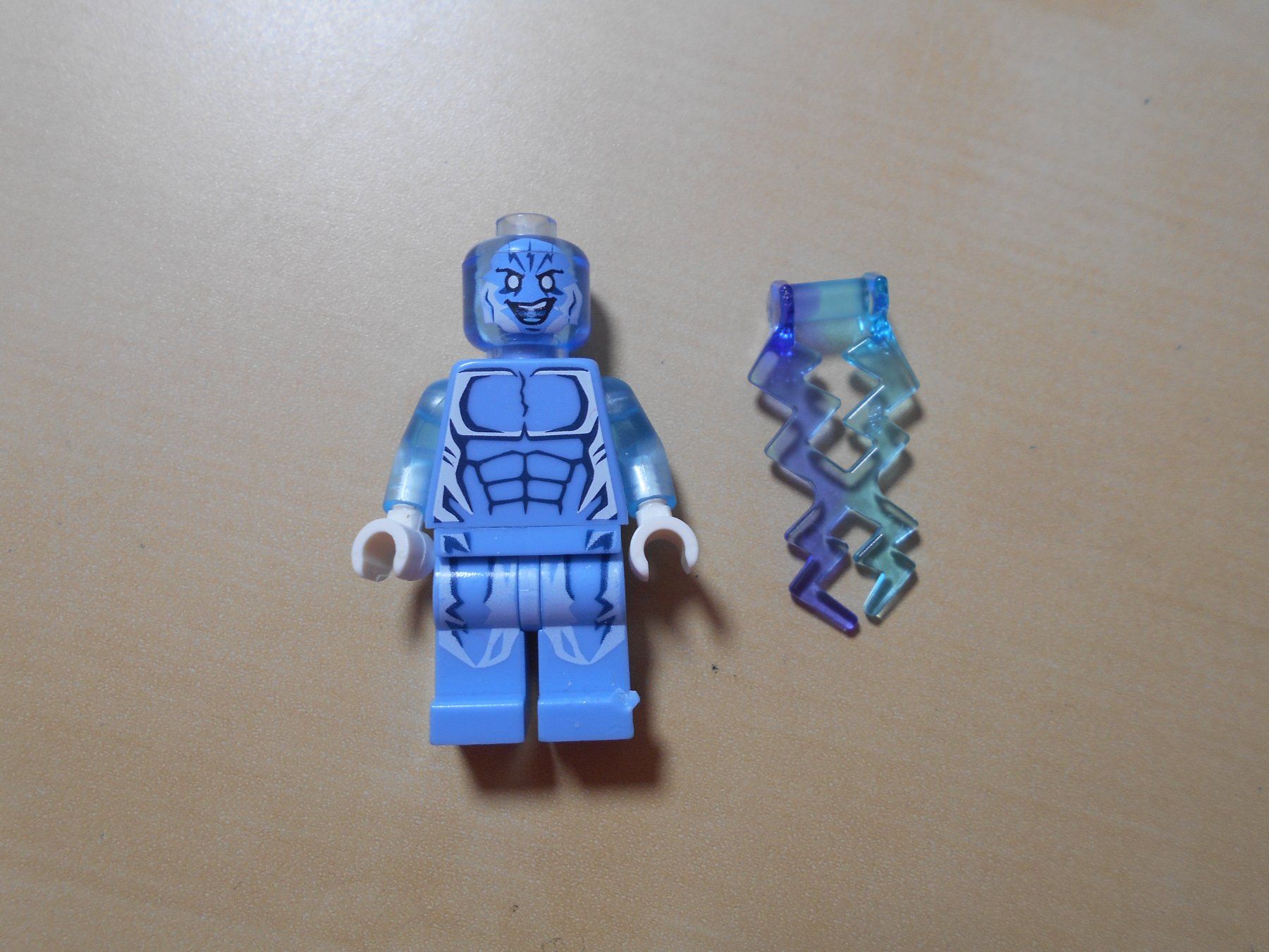 Lego Kit di costruzioni: LEGO Figur Marvel Electro ( Set 160 ) – Usato da Niederuzwil venduto da hexli_66