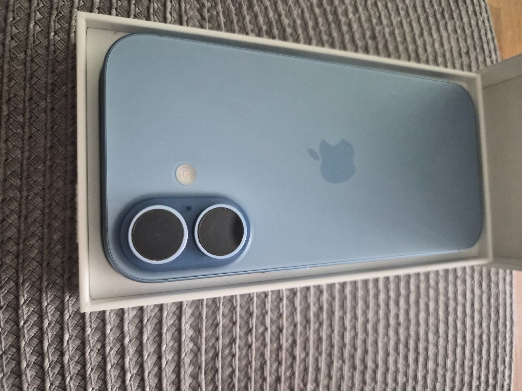 Apple Handys / Smartphones: iPhone 17 – Gebraucht aus Wittenbach von cchicco11 4