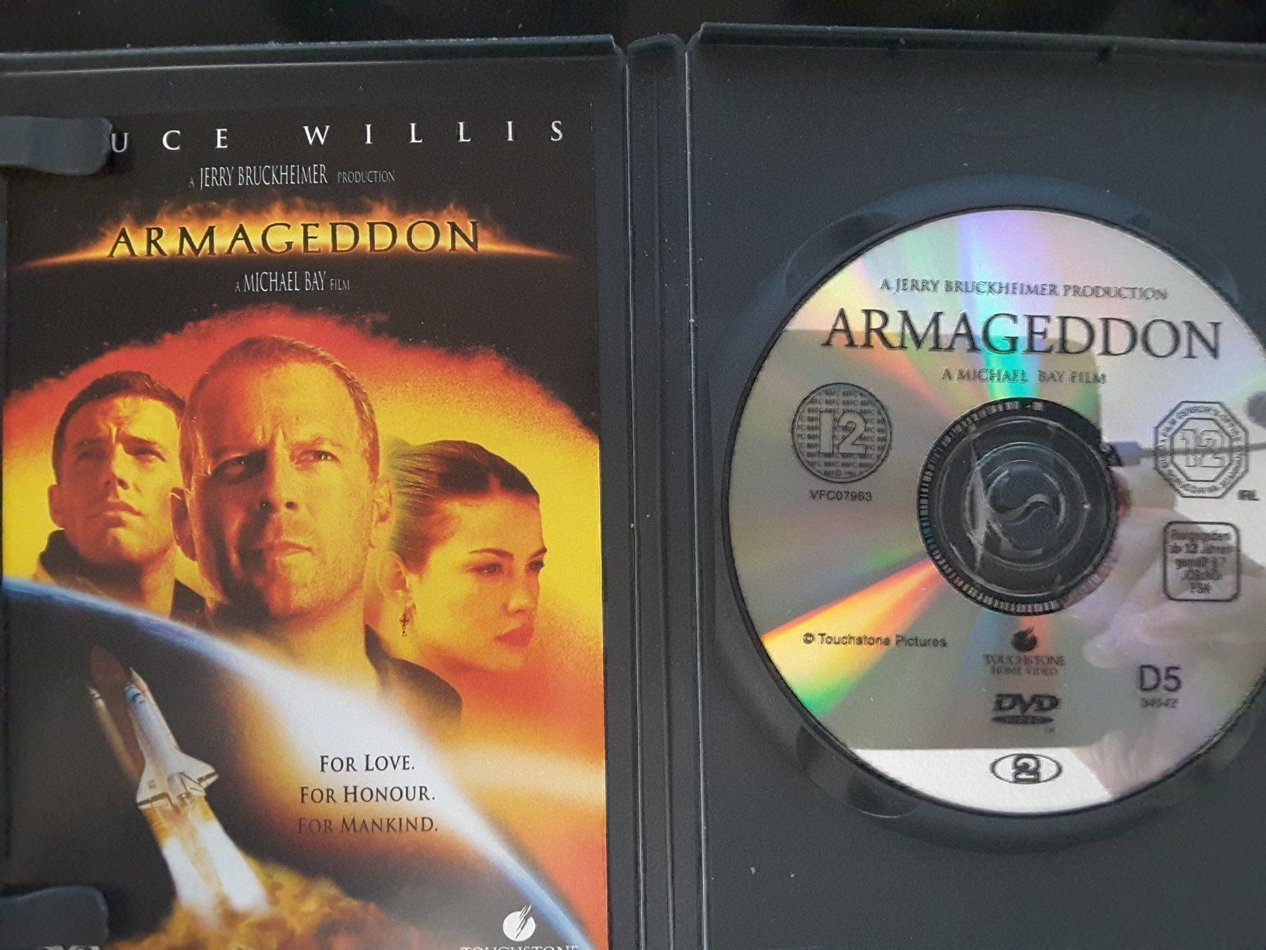 Tutti i DVDs: DVD - Armageddon (Bruce Willis) – Usato da Zumholz venduto da Paedin 2