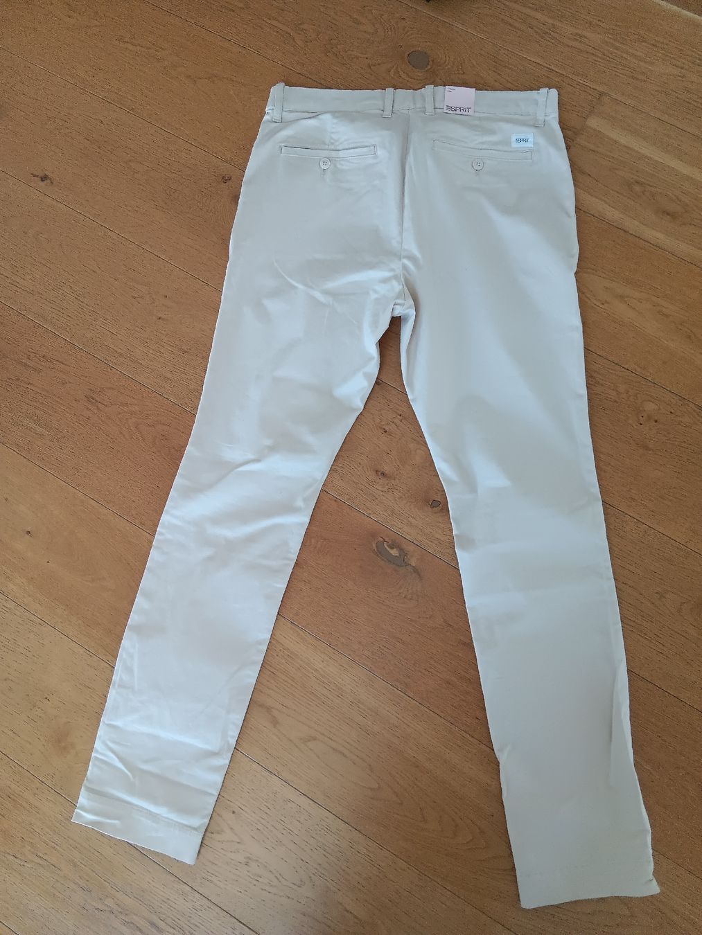 Esprit Pantaloni: Leichte Stoffhose von Esprit, Gr.32/34 – Nuovo e nell'imballaggio originale da Sempach venduto da benzi70 1