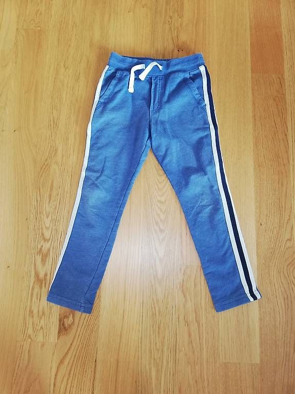 Pantaloni: Kinderhose in Gr. 122-128 – Usato da Zürich venduto da svi_dkg2