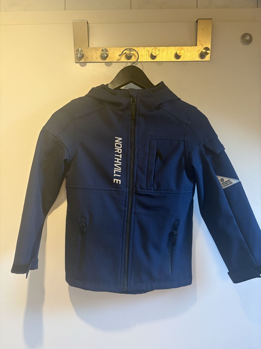 Giacche & Cappotti: Softshell Jacke Grösse 128 – Usato da Bern venduto da wie_9lth