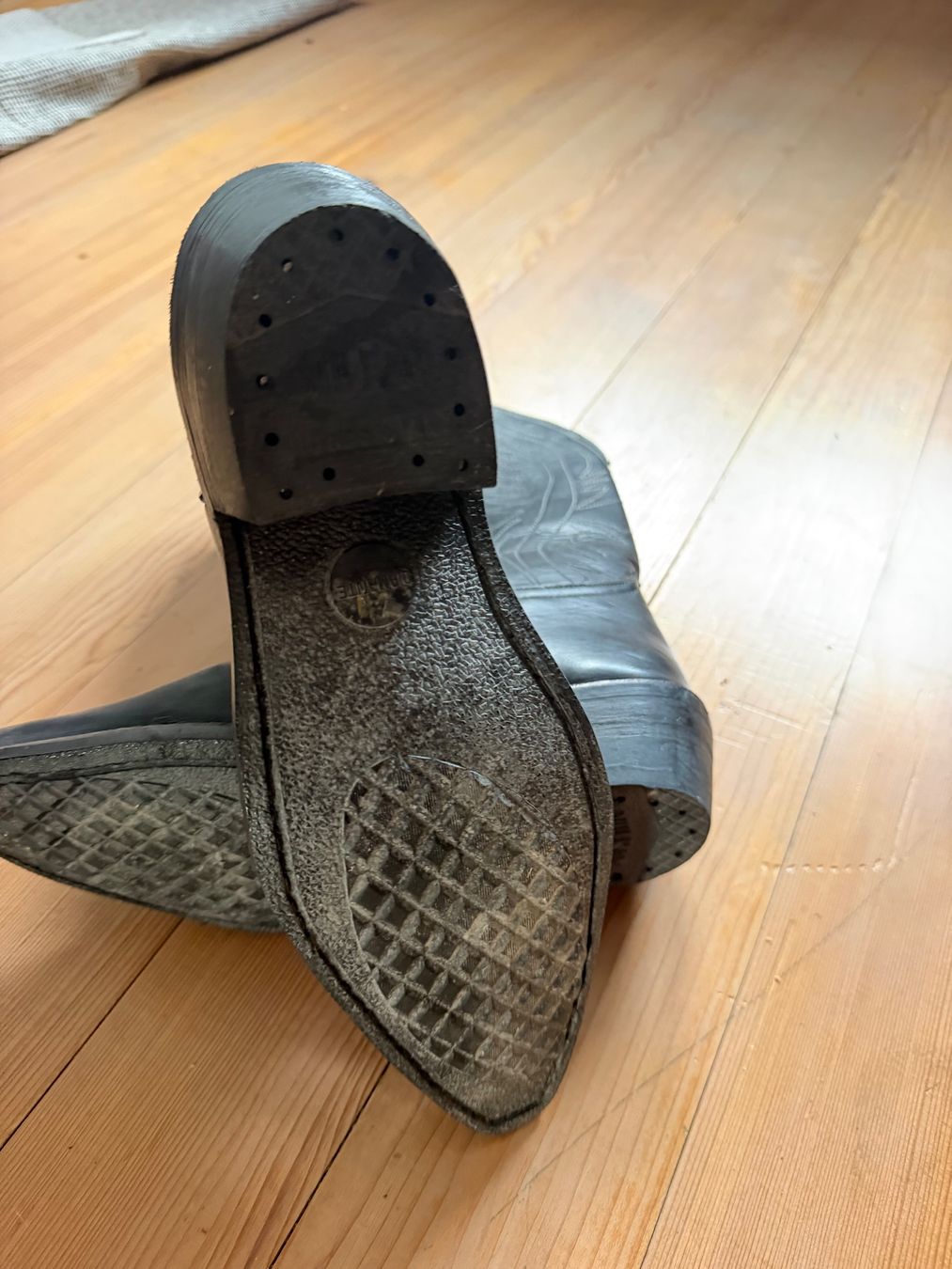 Scarpe da uomo: Cowboystiefel schwarz – Usato da Küsnacht ZH venduto da tts_6gsv 1