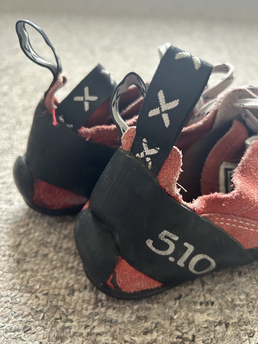 Five Ten Scarpe da uomo: Five Ten Kletterschuhe, Grösse 41 – Usato da Gondiswil venduto da shaenu 3