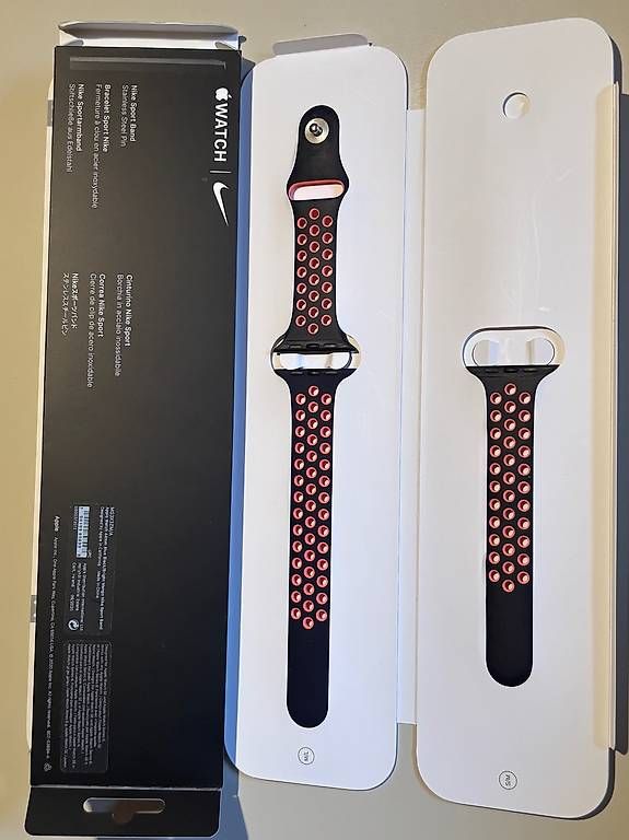 Nike Bracciali & Braccialetti: nike sport apple watch armband – Usato da Wetzikon ZH venduto da kiwiboy27