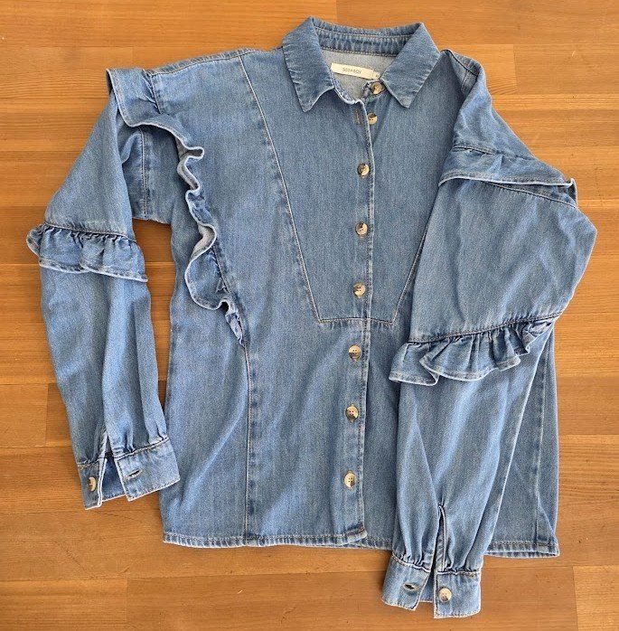 Camicette: Sissy-Boy Jeansbluse mit Rüschen, Grösse XS – Usato da Meggen venduto da Scollection