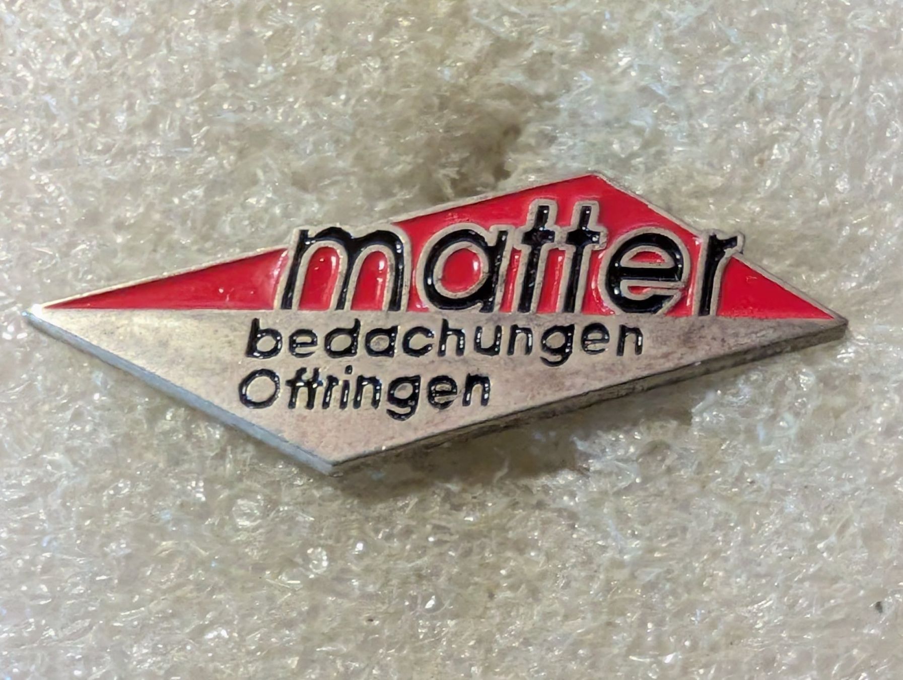 Placchette & Badge: Anstecknadel 185: Matter Bedachungen Oftringen – Usato da Oppligen venduto da Pin-Fall-Shop