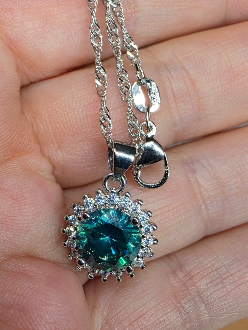 Catenine: Collier argent avec zircons – Nuovo e nell'imballaggio originale da Reconvilier venduto da Tsma67 2