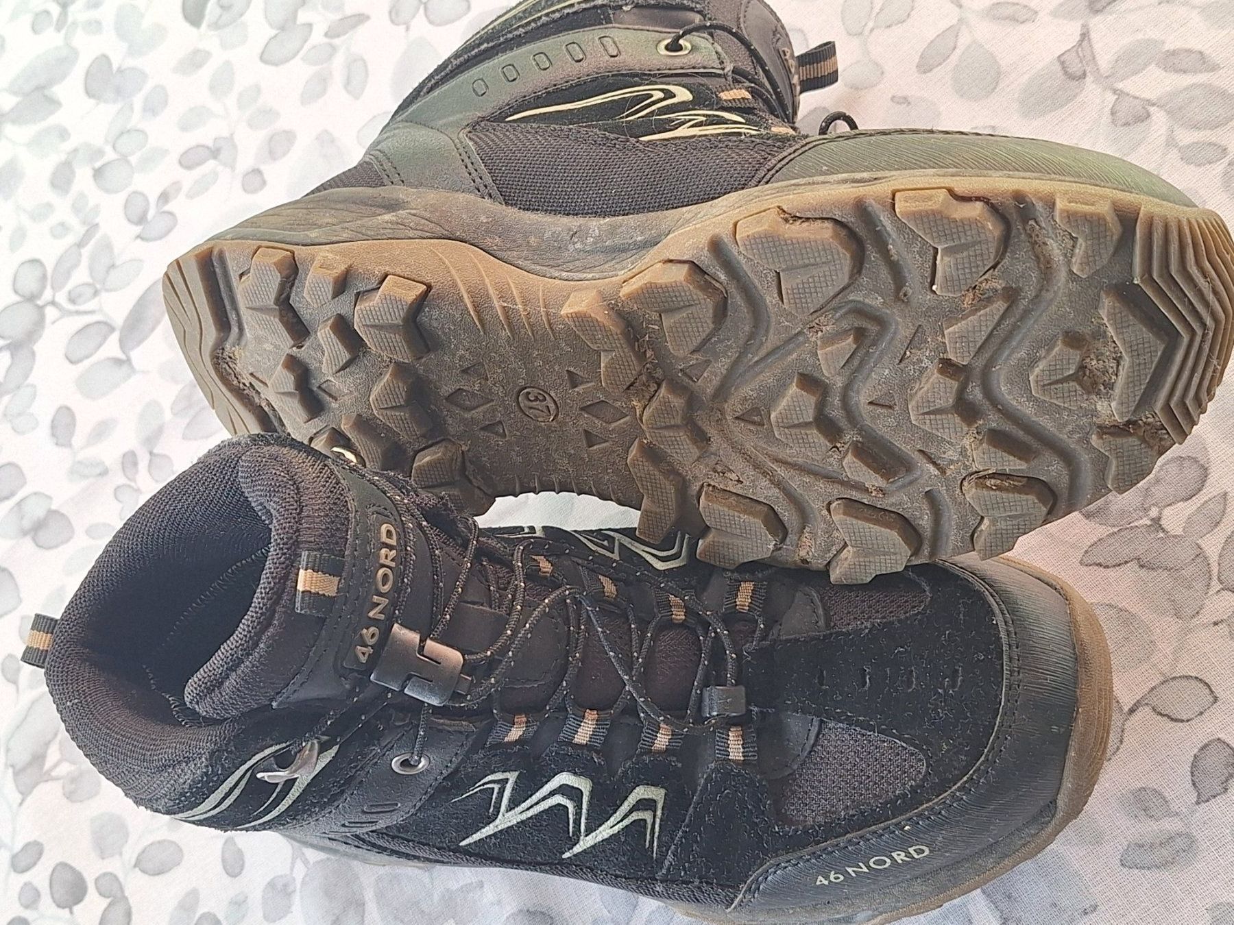 46 Nord Scarpe per ragazze: Wanderschuhe Gr. 37 – Usato da Malters venduto da Pajas81 1