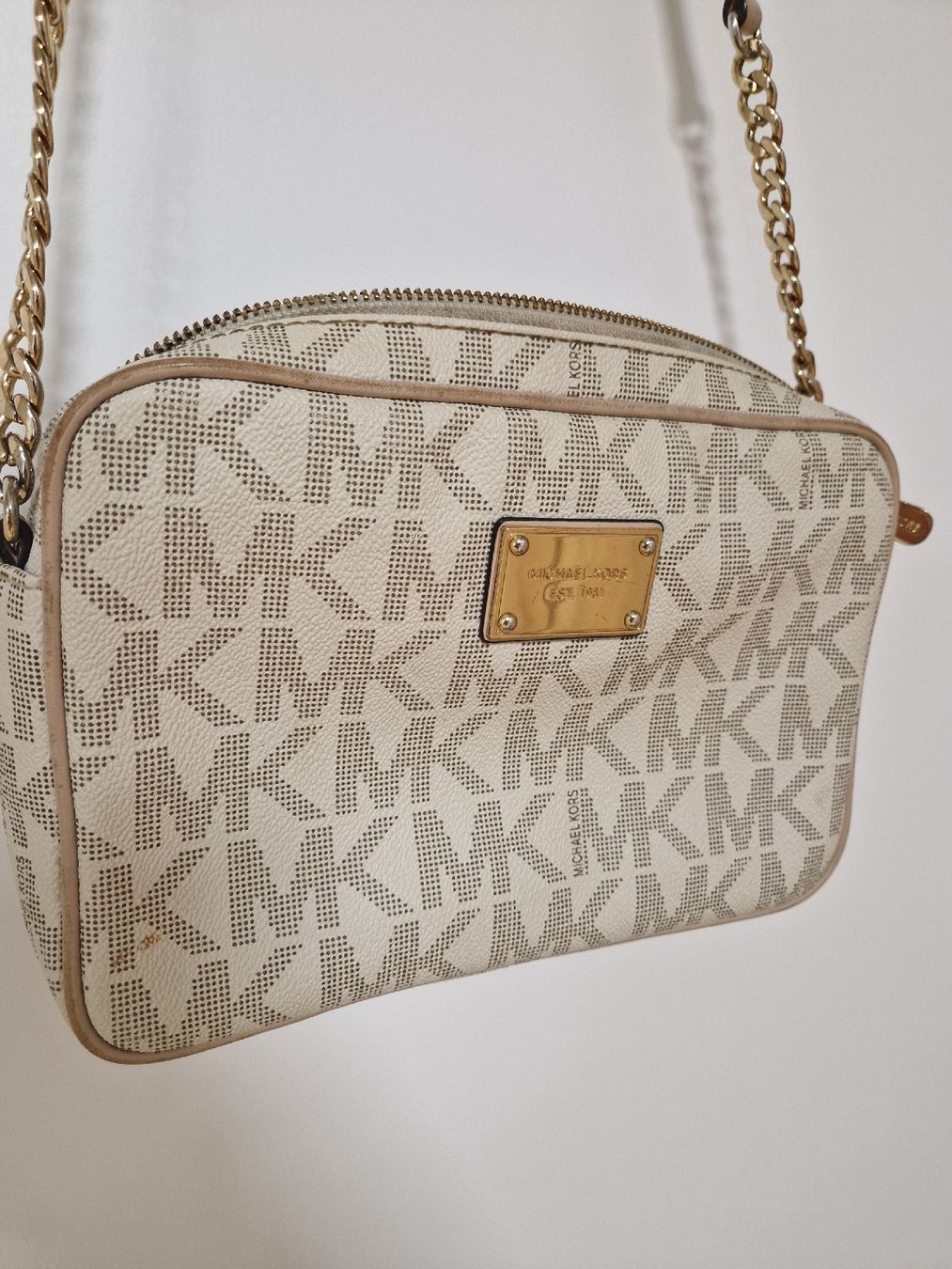 Michael Kors Sacs femmes: Michael Kors Tasche zu verkaufen – D'occasion à Luzern par fat_d59v 1