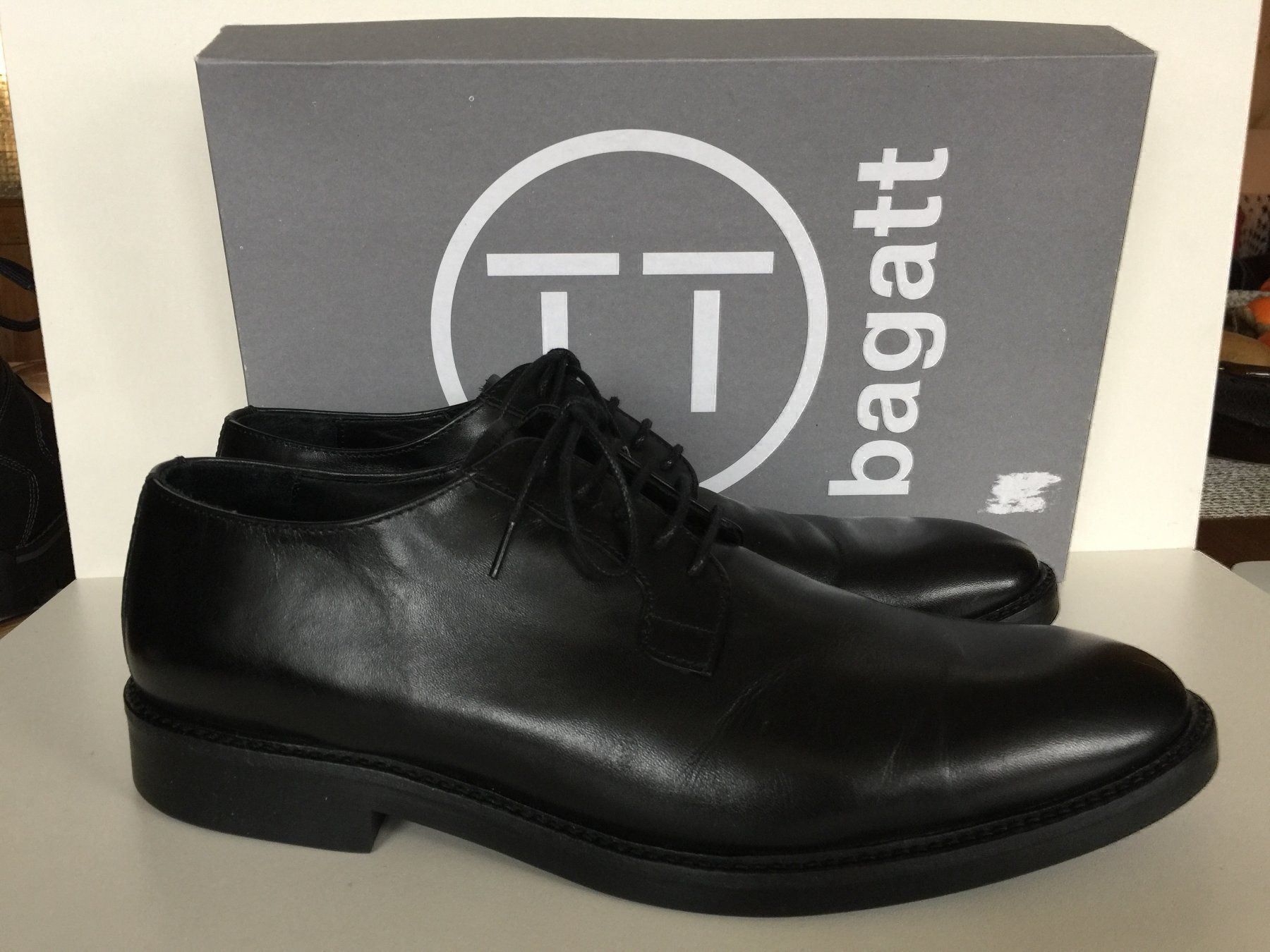Bagatt Herrenschuhe: Chaussures/Schuhe  BAGATT   Pointure/Nummer  43 – Gebraucht aus Cossonay-ville von Super-Price-Quality