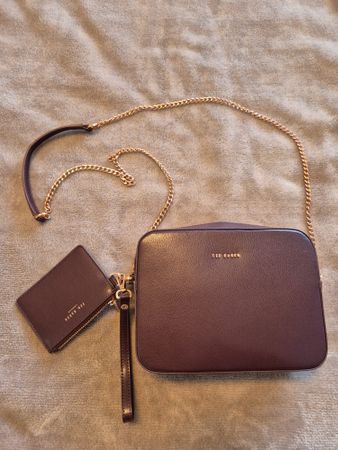 Ted Baker Handtasche, Lila, Goldkette, Top Zustand! Neu!