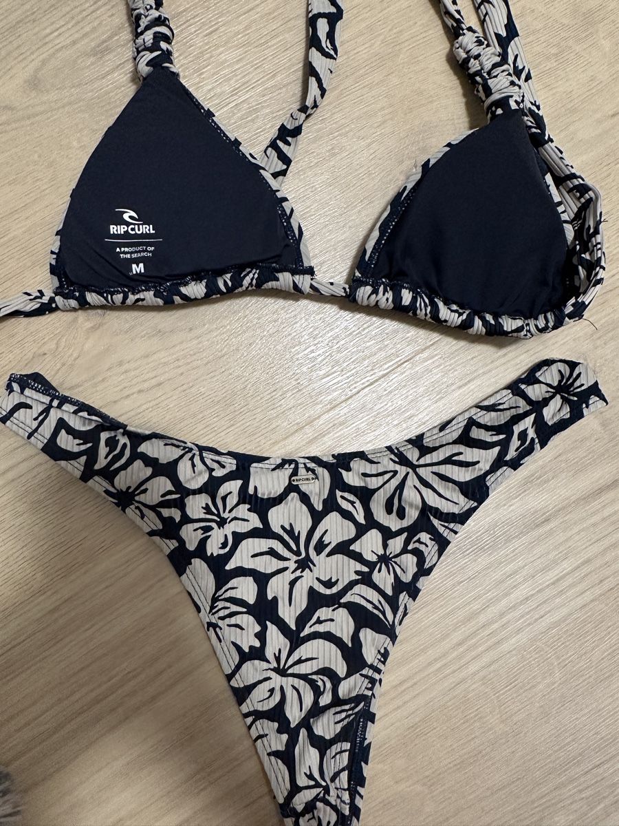 Rip Curl Maillots de bain & Bikinis: Bikin Rip Curl Gr.M – D'occasion à St. Gallen par raphaela_99 4
