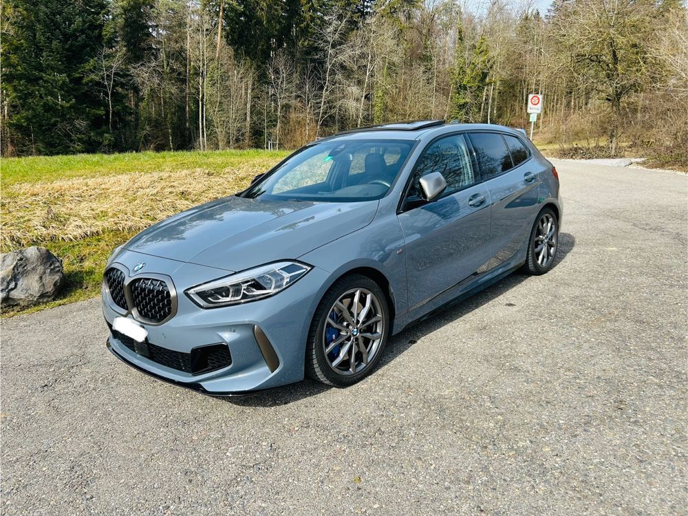 BMW M135i xDrive Steptronic 2