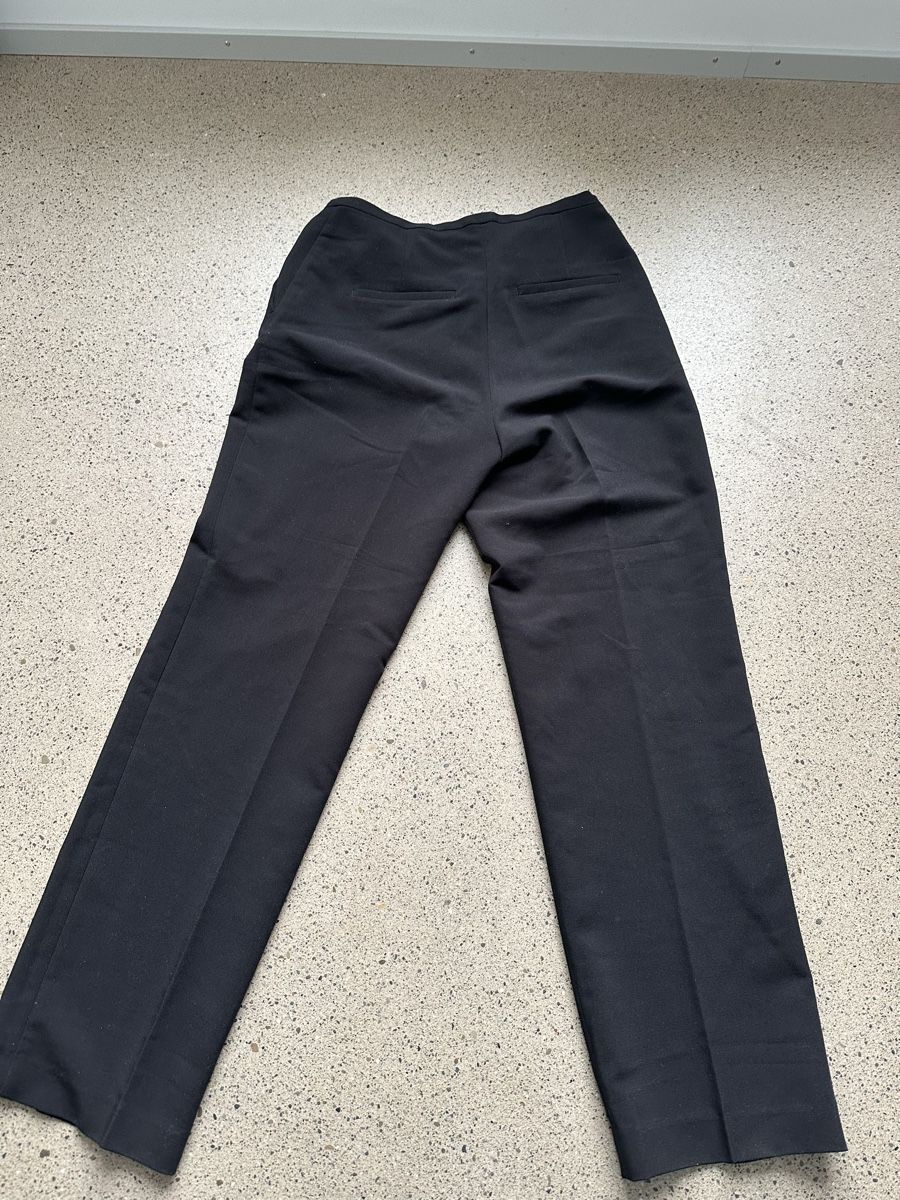 H&M Pantaloni: Anzug Hose Stoff 42 L schwarz H&M – Usato da Zürich venduto da top_fj7h 2