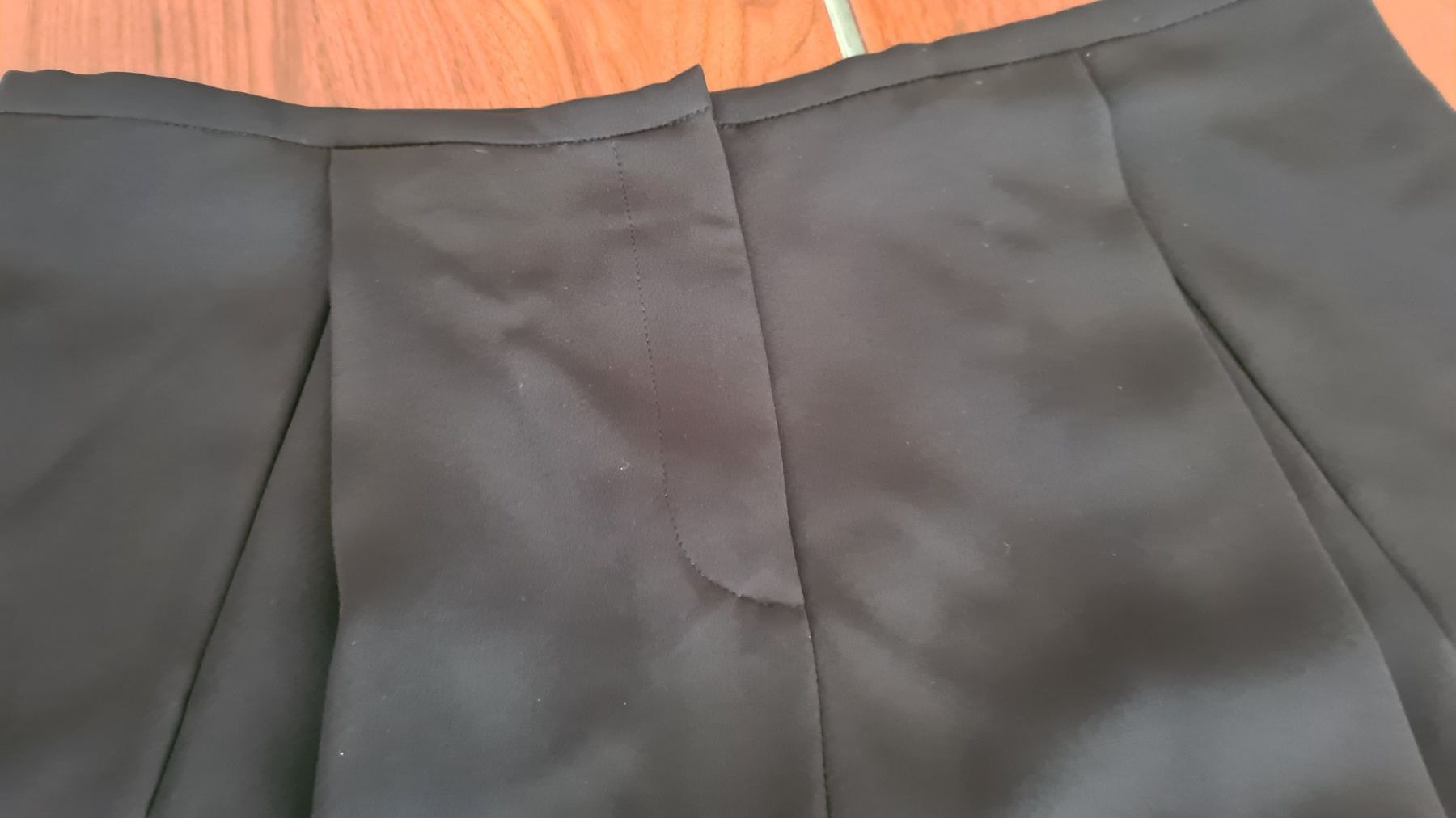 Armani Pantaloni: GIORGIO ARMANI HOSE NERO – Usato da Minusio venduto da Ninfa54 4