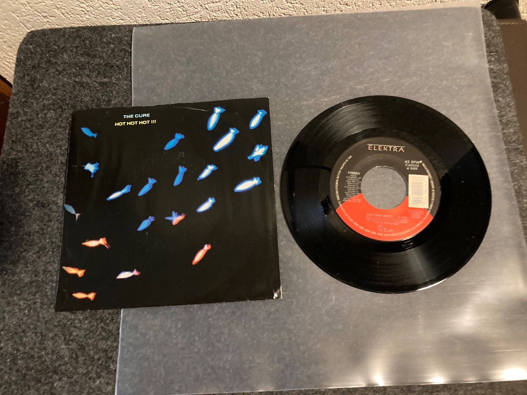 Schallplatten: The Cure - Hot Hot Hot!!! – Gebraucht aus Fribourg von Karushi