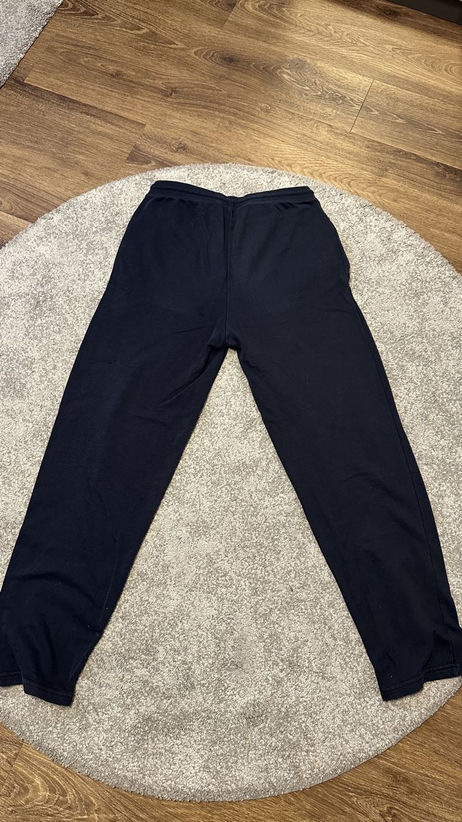 Pantalons: Trainerhose | M – D'occasion à Biel/Bienne par Zerim 2