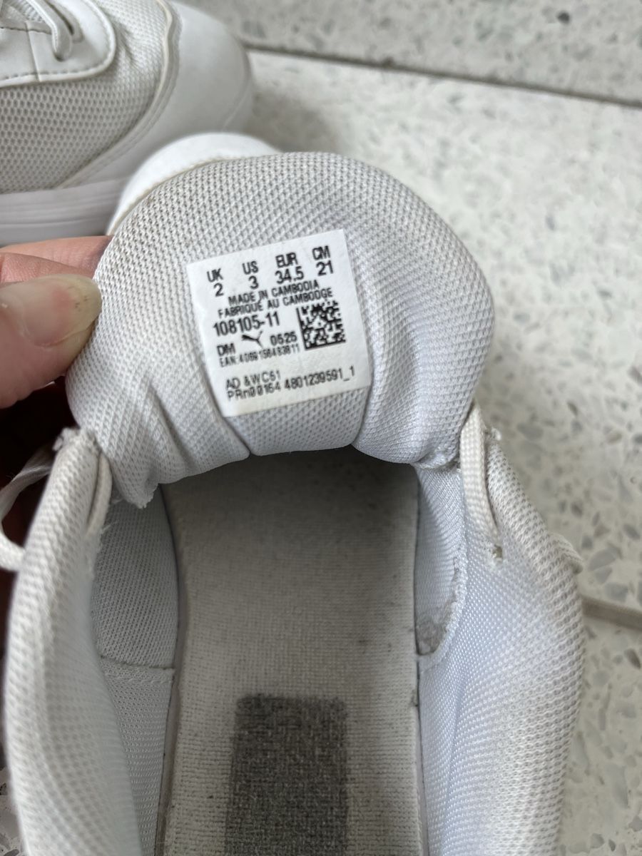 Scarpe per ragazzi: Hallenschuhe Puma Gr. 34.5 – Usato da Luzern venduto da Aldabema 6