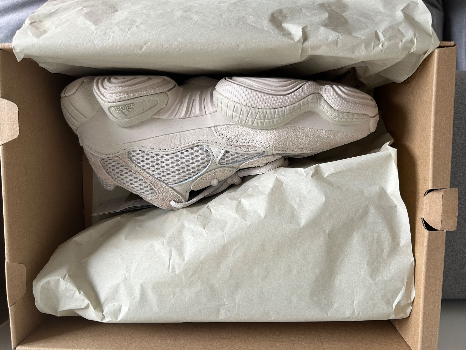 Adidas Scarpe da uomo: Yeezy 500 Blush US 6 1/2 Deadstock – Nuovo e nell'imballaggio originale da Zürich venduto da simemm 6