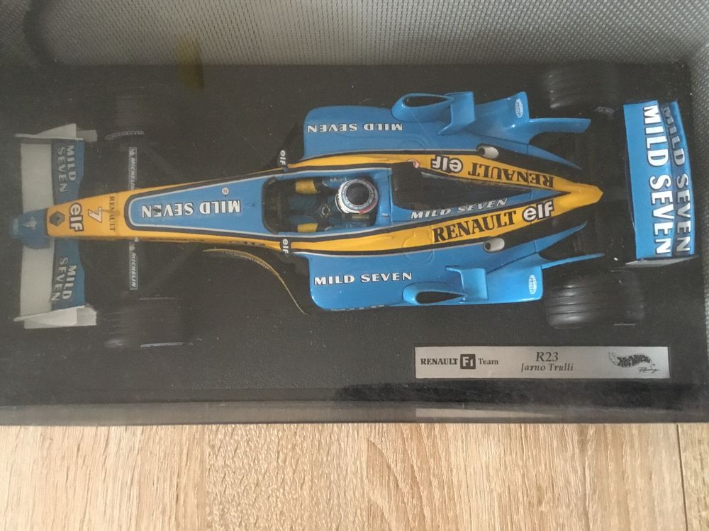Renault R23 „Mild Seven“ Jarno Trulli F1 2003 1:18, neu (Neu und ...