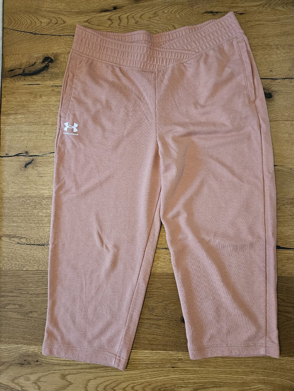 Under Armour Pantaloni: Under Armour Trainingshose – Usato da Mollis venduto da kaleidoscope