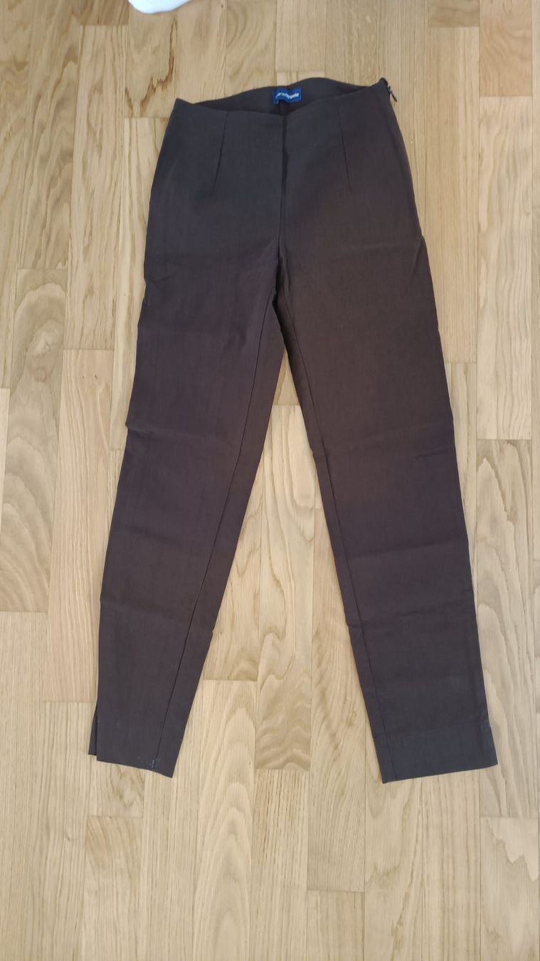 Pantaloni: Damen Hose Grösse 34 – Usato da Muri AG venduto da Mupuputs