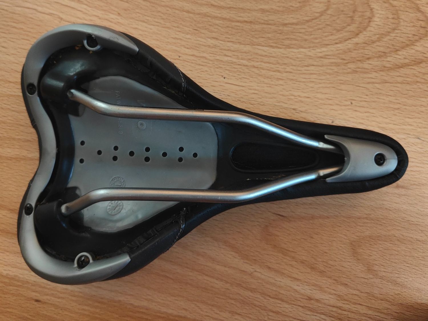 Pezzi di ricambio: XLC Velosattel Comp schwarz grau – Nuovo (secondo la descrizione) da Birmensdorf ZH venduto da The_Bike_Hub 1