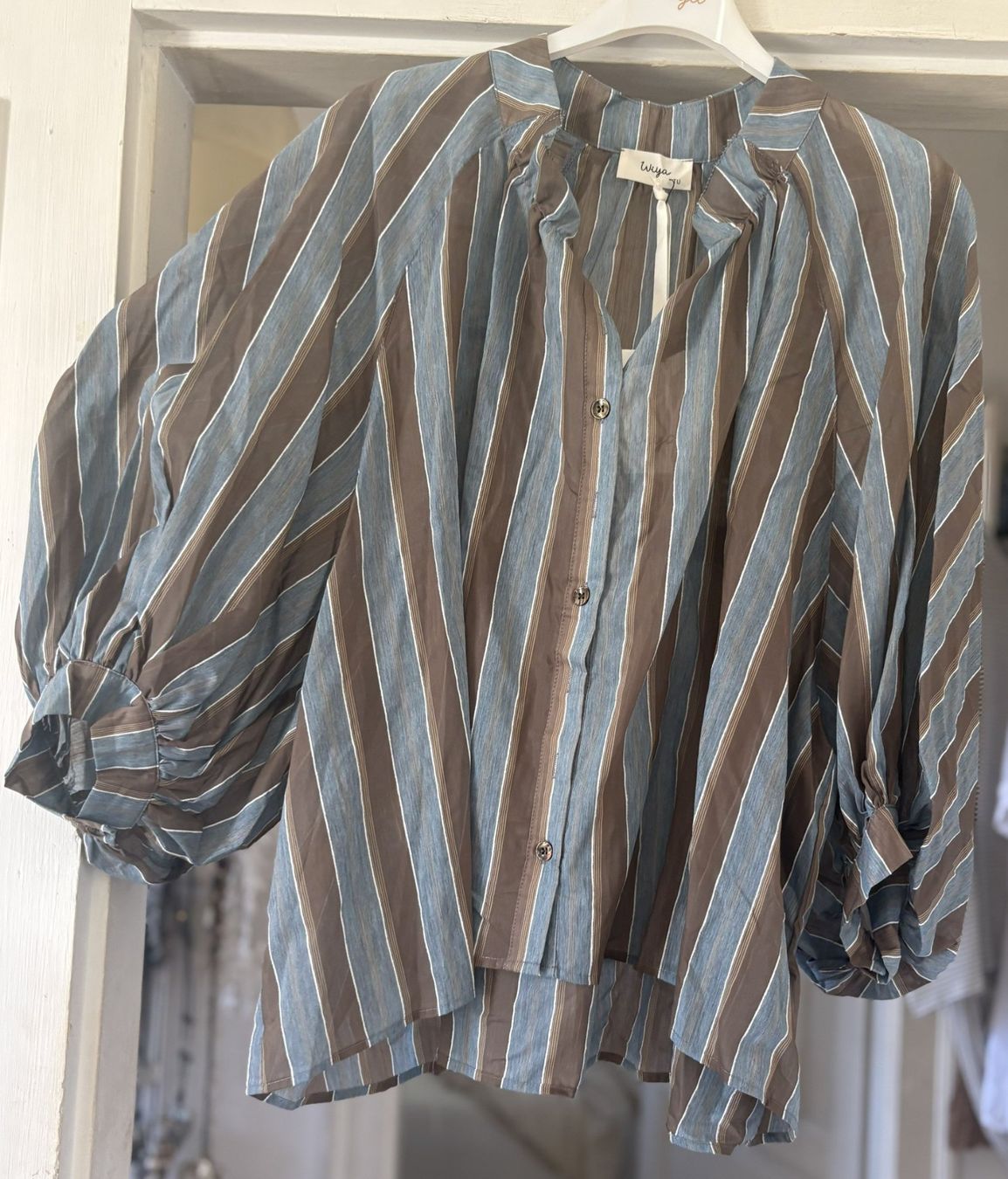 Blusen: CHEMISE SUPER LEGÈRE! M – Neu und originalverpackt aus Locarno von NicoNion 1