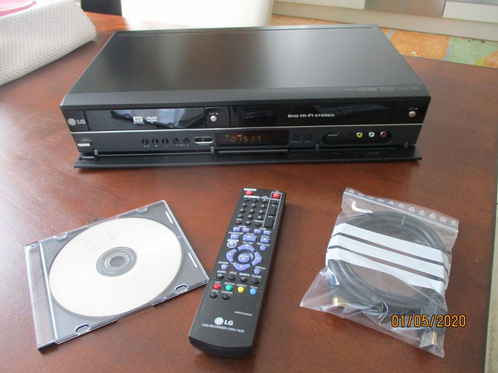 VHS/DVD KombiRecorder LG RCT689H Kaufen auf Ricardo