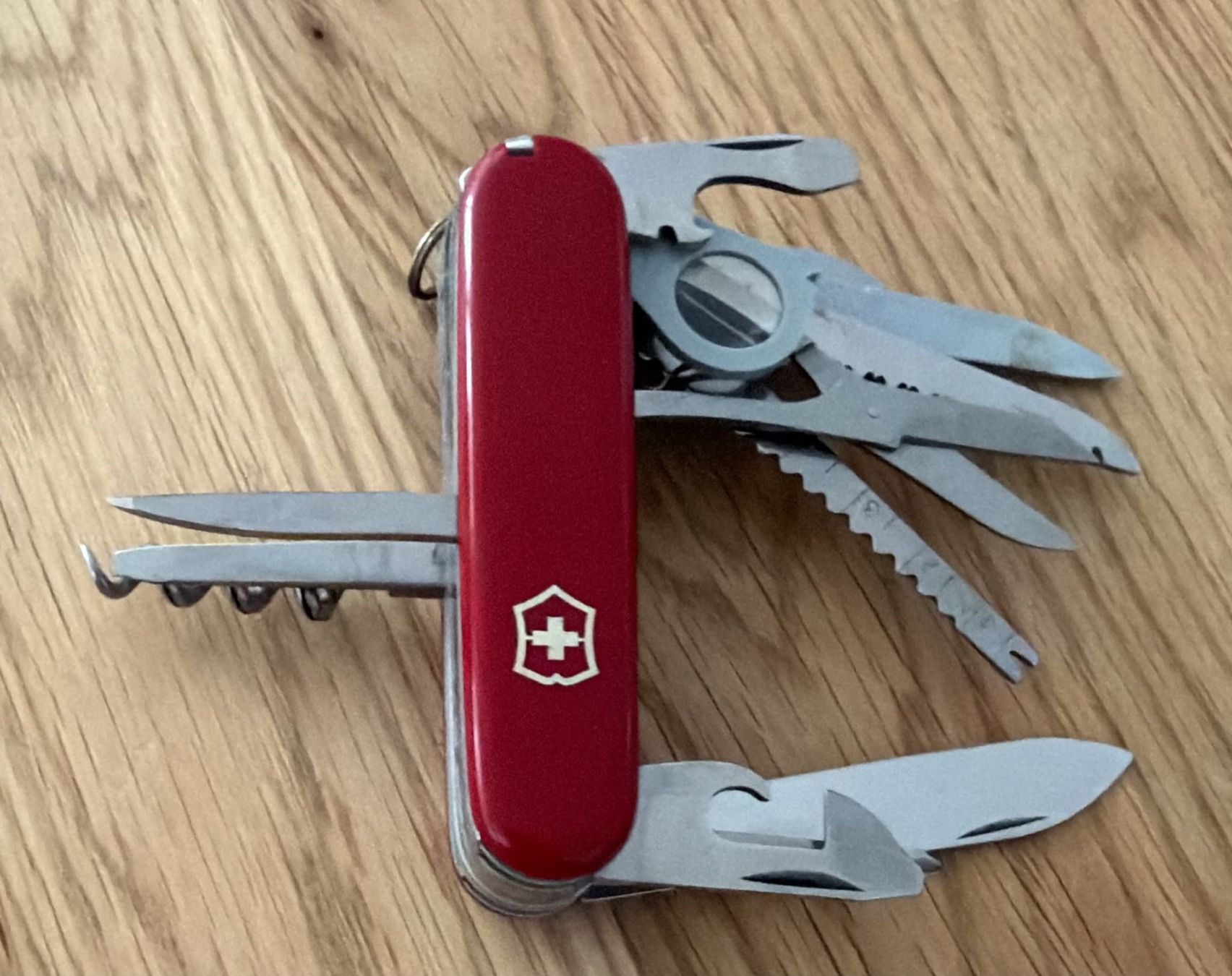 Victorinox Coltelli tascabile: VICTORINOX TASCHENMESSER – Usato da Zürich venduto da Frei-Occasionen 3