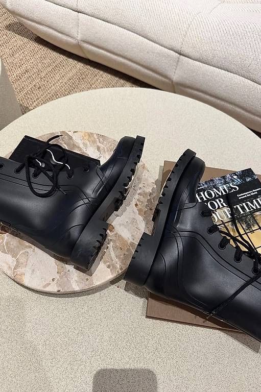 Dior Scarpe da donna: DIOR STIEFEL BLACK – Usato da Schwyz venduto da bofb 4