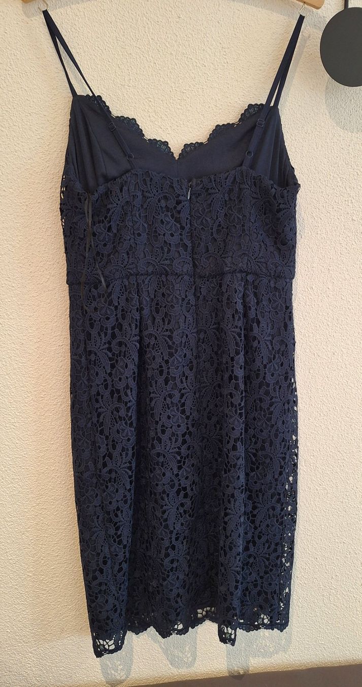 Vestiti: Etuikleid/Spitzenkleid Gr. 38 dunkelblau – Nuovo (secondo la descrizione) da Niederrohrdorf venduto da Papillon_47 2