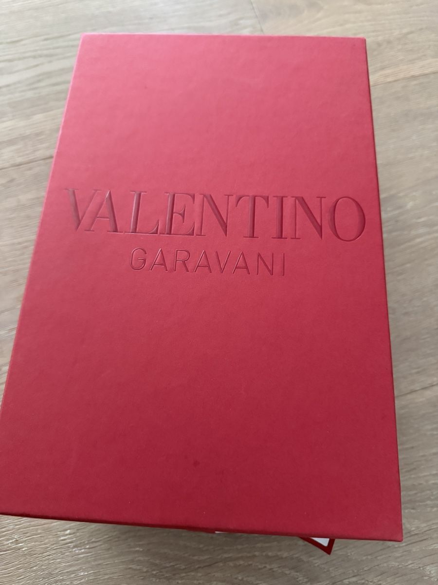 Valentino Scarpe da donna: Valentino Garavani Pumps - Grösse 38.5  – Nuovo e nell'imballaggio originale da Oberentfelden venduto da mir_6dfk 6