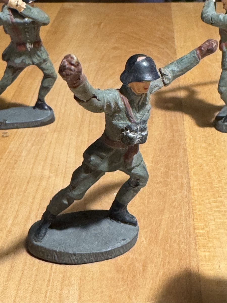 Statuette: Elastolin Soldaten – Usato da Oberburg venduto da lajoe 4