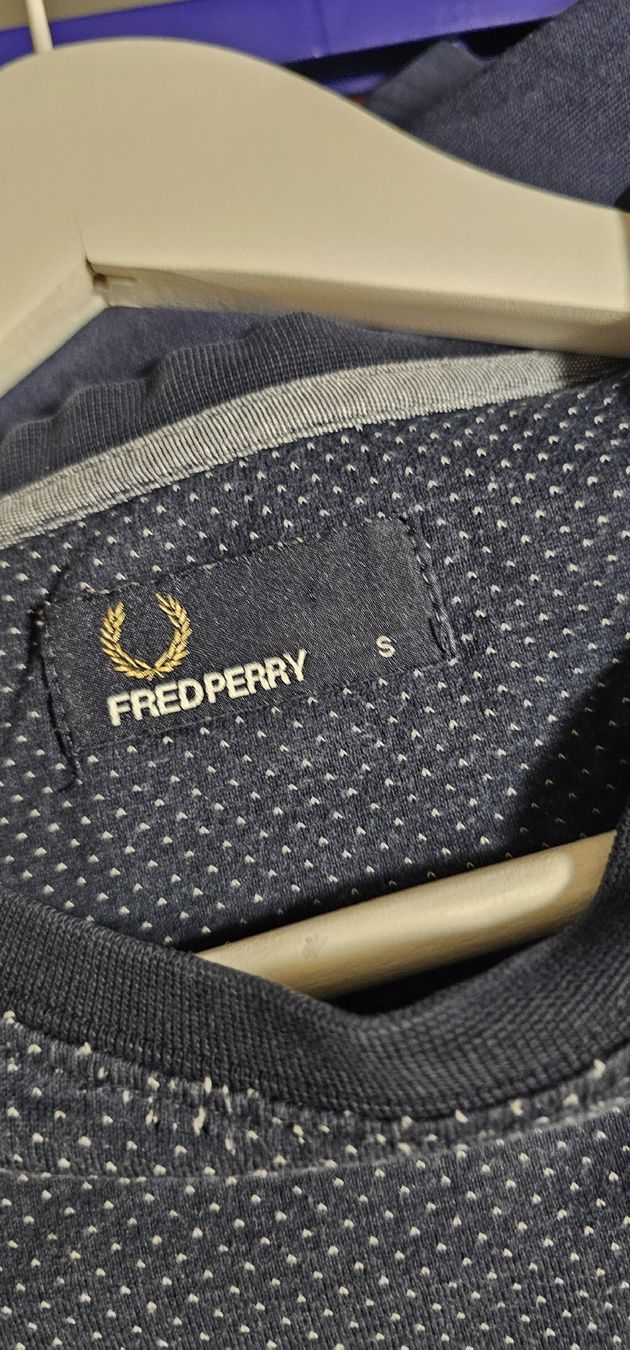 Fred Perry T-shirt: Fred Perry Shirt Grösse S – Usato da Zürich venduto da Daniela51 3