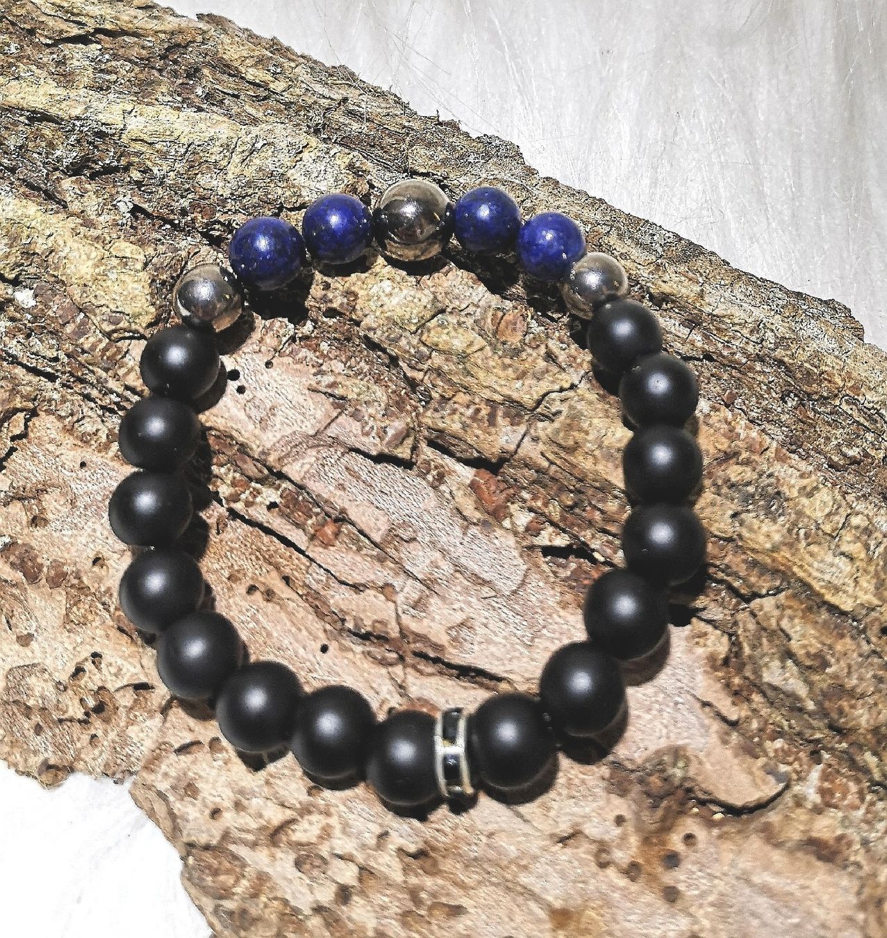 Bracciali & Braccialetti: schwarz-blaue Steinarmk. - Spendenaktion – Nuovo (secondo la descrizione) da Unterkulm venduto da Nachtigall 4