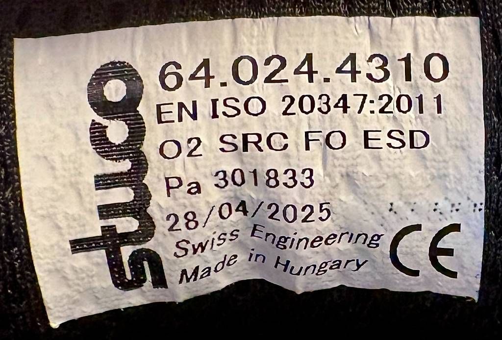 Herrenschuhe: stuco Berufsschuhe Sneaker Grösse 43, Weite 10, schwarz – Gebraucht aus Gelterkinden von NCC1701CH 3