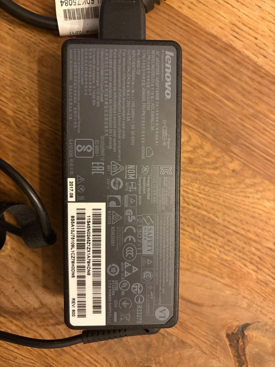 Lenovo Dockingstation: Lenovo ThinkPad Docking Station – Gebraucht aus Oberburg von srd_6tv7 7